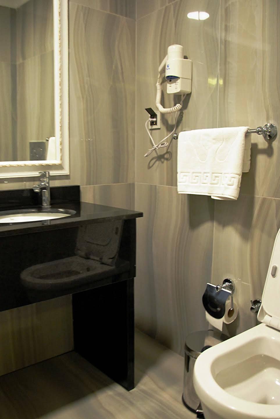 Trilye Kaplan Hotel Муданья Екстер'єр фото